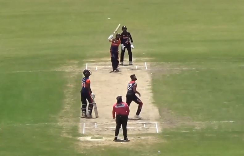 8 Sixes! Amir Jangoo returns with 30-ball 76*