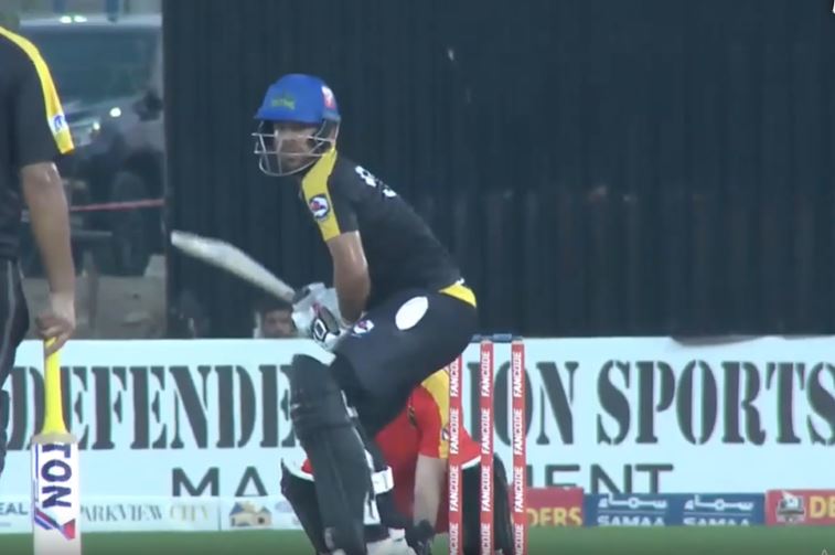 55 off 22! Usman Khan unfurls towering sixes