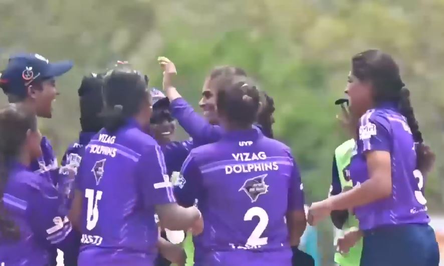 Super Over Thriller! Vizag edge past Rayalaseema by 1 wicket