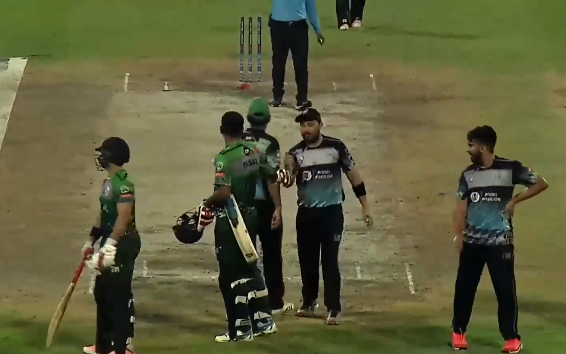 Future Mattress fight hard to pip Dubai Knights by 10 runs