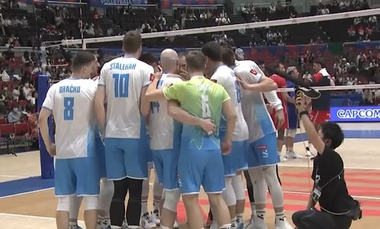 Volleyball Nations League – Men: France v Slovenia – Highlights