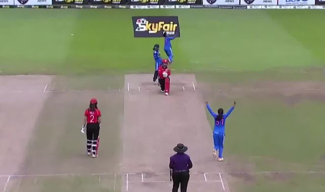 Fifer! Shreyanka Patil derails Hong Kong