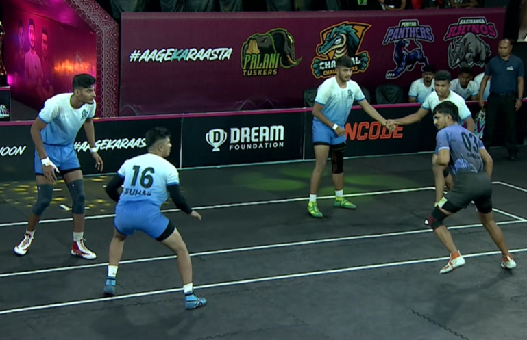 Hampi Heroes outshine listless Periyar Panthers 33-23