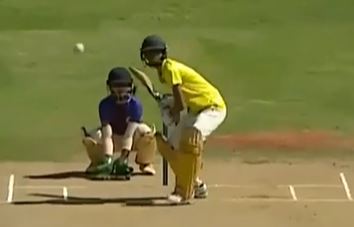 15 Boundaries! Nethra wreaks havoc with her 86 off 47