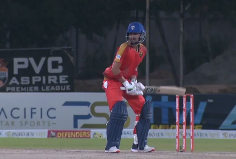 5 Sixes! Khalid Shah stuns with 31-ball 71