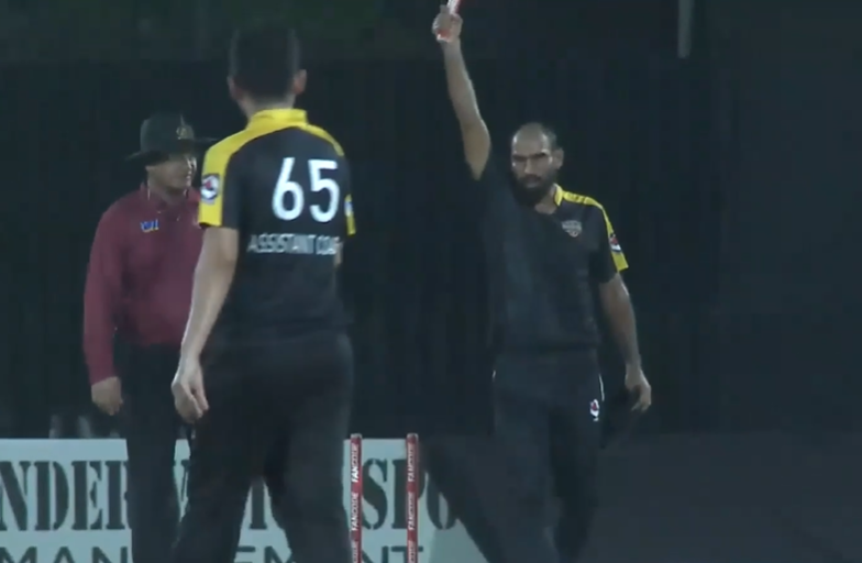 Defenders CC reign over Seven Districts by 33 runs