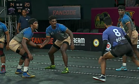 Manikandan Nesamani blows Periyar Panthers to bits