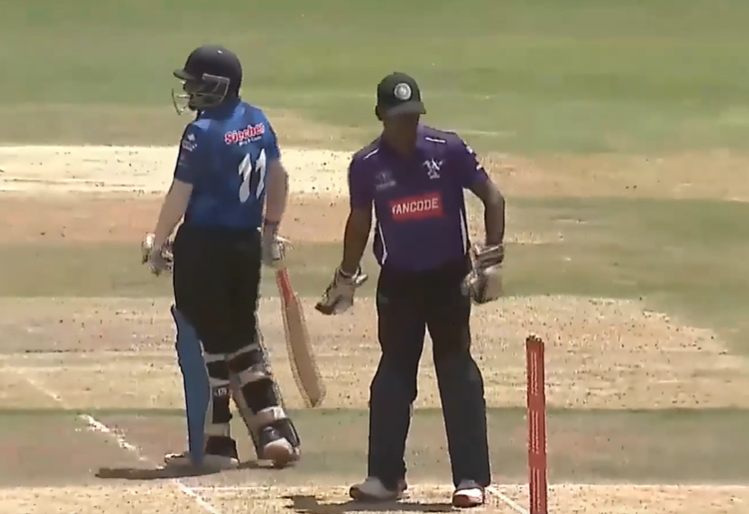 Bowlers shine as Tuskers outmuscle Tigers by 10 runs