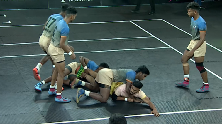 Raju Singh puts Nilgiri Knights' defence on the backfoot