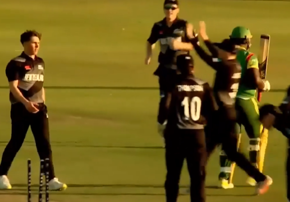 3-fer! Ryan Tsourgas bundles out VAN-U19 for 35