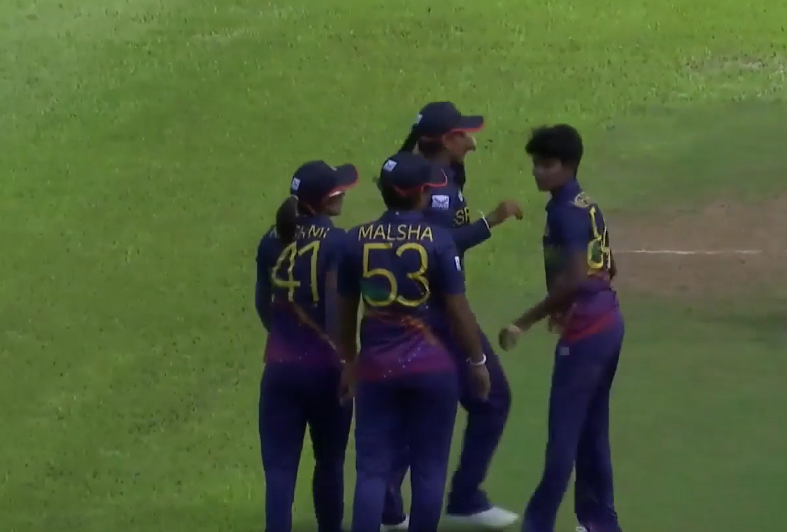 4-fer! Madushika Methtananda steals the show