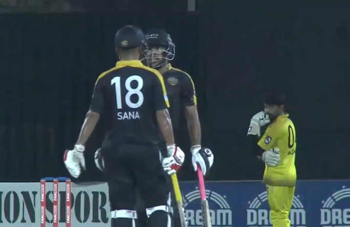 71* off 33! Usman Khan guides Defenders CC to 151