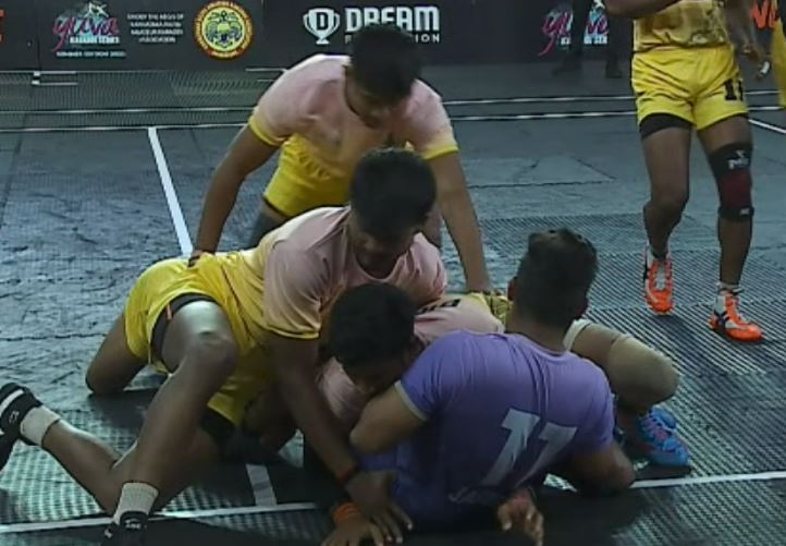 5 Successful Tackles! Vikas Sharma rattles Arrows