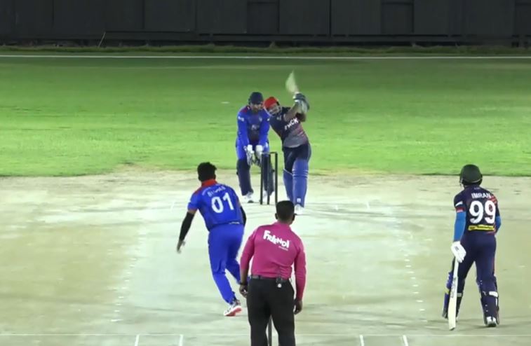 51 off 32! Zafeer Ansari's matured knock