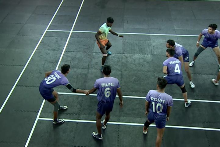 Aravalli Arrows edge past Chola Veerans 40-36