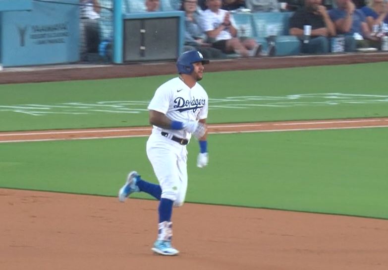 MLB: Los Angeles Dodgers v Pittsburgh Pirates - Highlights
