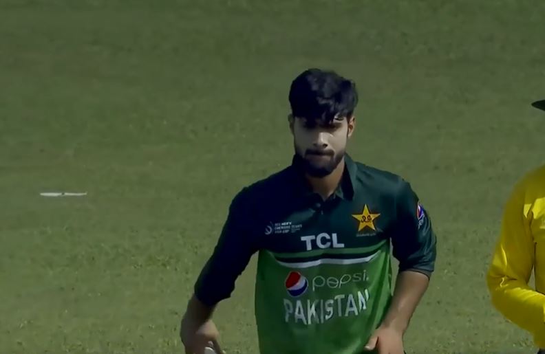 6 for 26! Qasim Akram bundles out UAE-A
