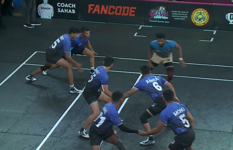 Sharp Monu Prasad leads Periyar Panthers' defence