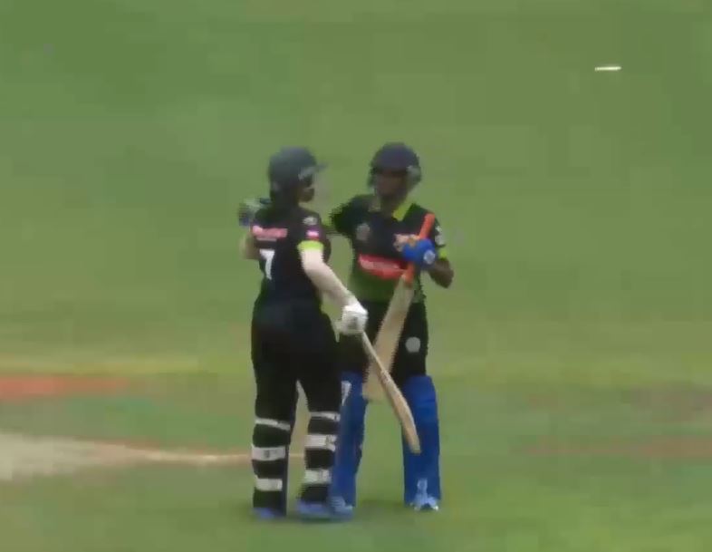 All-round Queens trounce Diamonds by 7 wickets