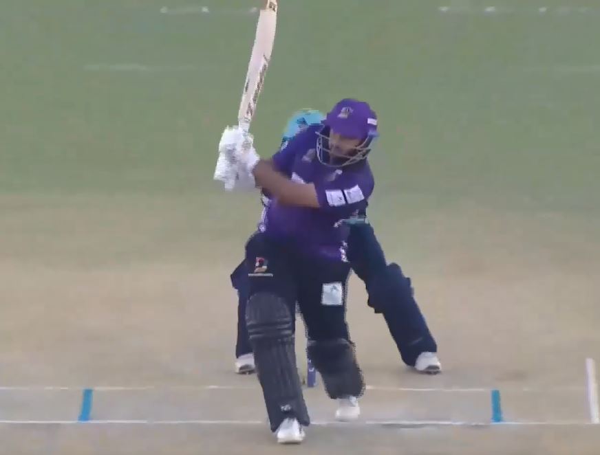 Jashanpreet Sidhu's electrifying knock 68