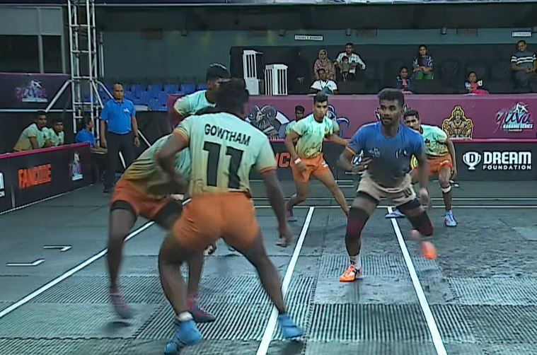 Balky Nilgiri Knights upset Chola Veerans 25-20