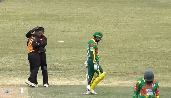 Papua New Guinea bowl out Vanuatu to win by 39 runs