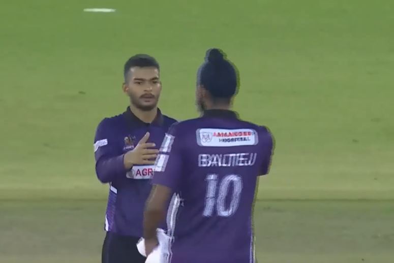 Agri King's Knights restrict Royal Phantoms to win by 15 runs