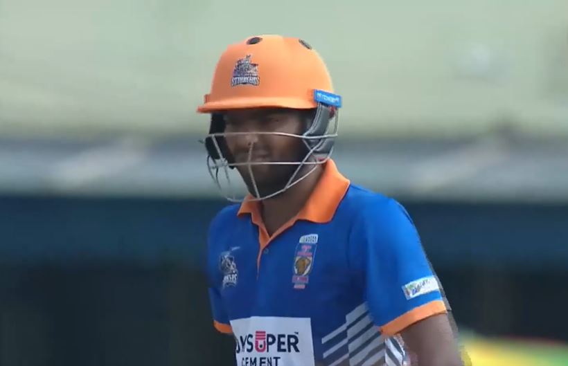 7 Sixes! Vishwapratap Singh's whirlwind 32-ball 62