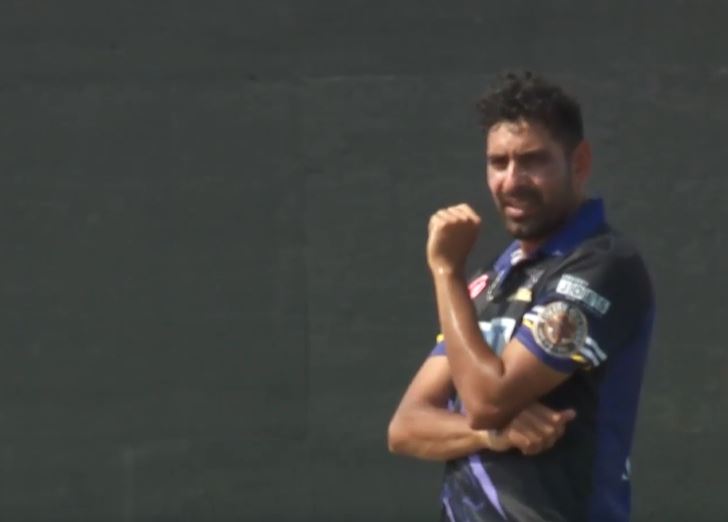 3-fer! Zahoor Khan continues his rich form