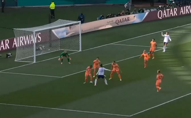USA strike late to draw against Netherlands 1-1