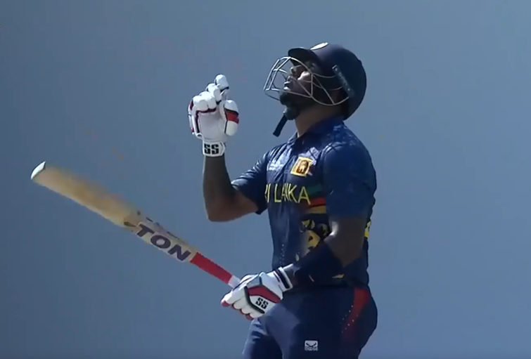 Avishka Fernando's gritty 97 guides SL-A to a brisk start