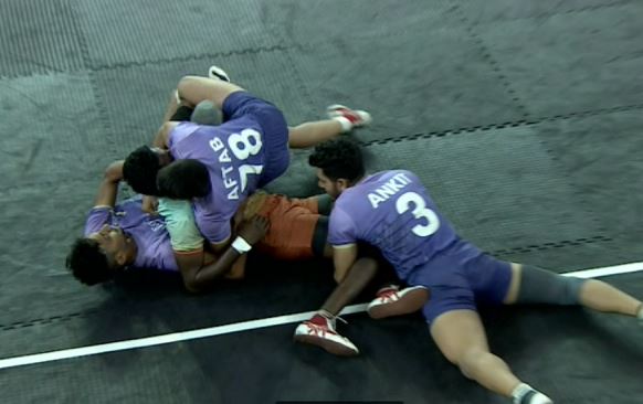 Ankit Jat's sturdy defense goes in vain