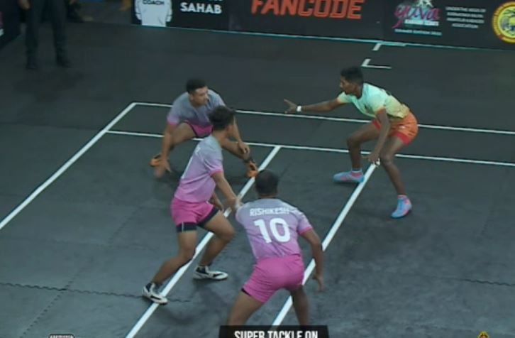 Clinical Mohandas displays valiant raids