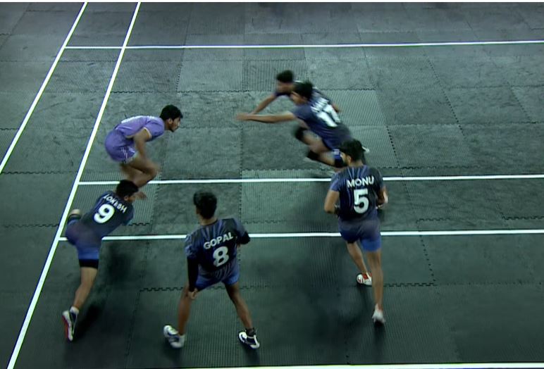 7 Successful Tackles! Lokesh Ghosliya restricts Aravalli Arrows' attack