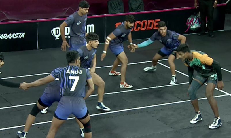 Lokesh Ghosliya dents Chambal Challengers' advance