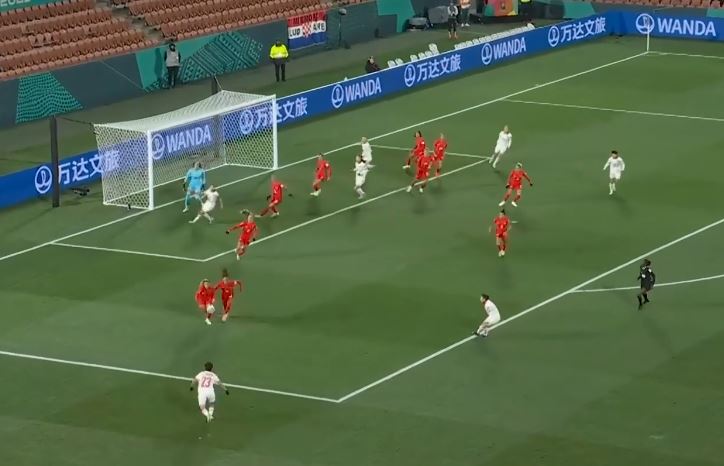 Clinical Portugal drub Vietnam 2-0