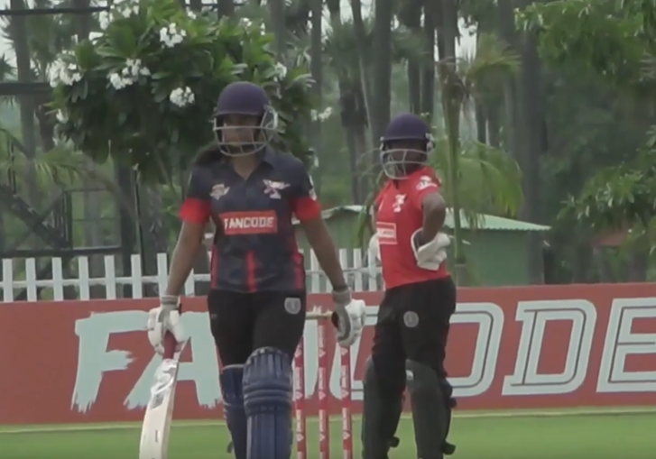 9 Fours, 1 Six! Sayali A Lonkar's heroic 62 goes in vain