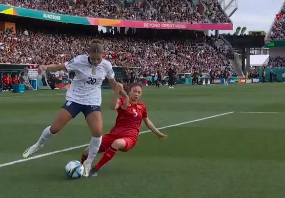 Dominant USA waltz past Vietnam 3-0