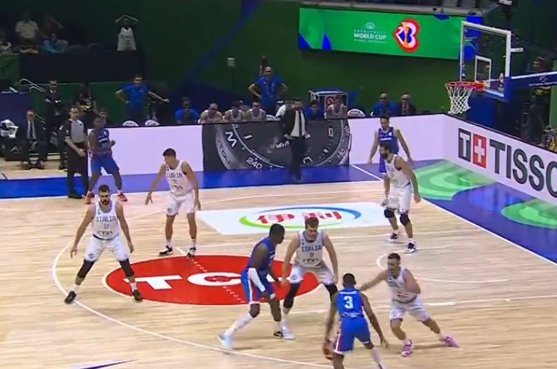 Italy 82-87 Dominican Republic