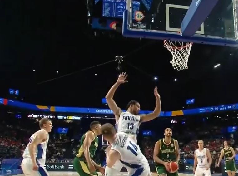 Finland 72-98 Australia
