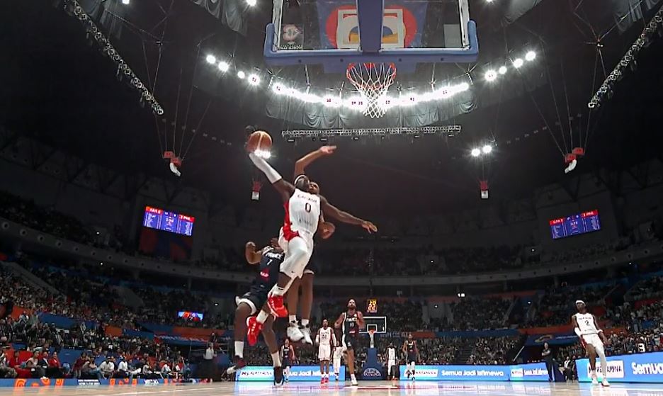 Canada 95-65 France