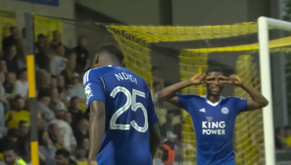 Leicester City brush aside Burton Albion 2-0