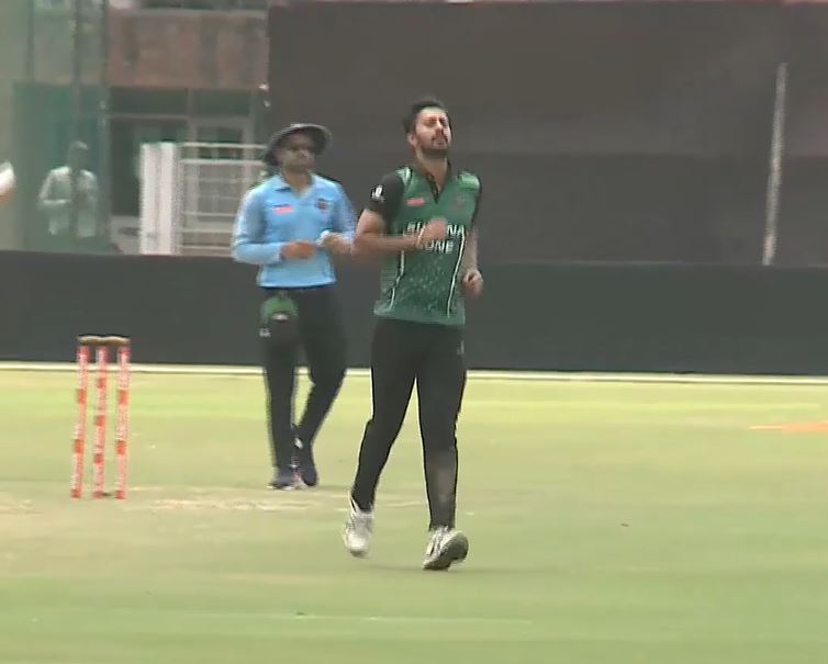 5 for 16! Shresth Nirmohi rules the roost