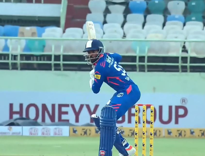 54 off 22! KS Bharat scores the fastest fifty in APL history