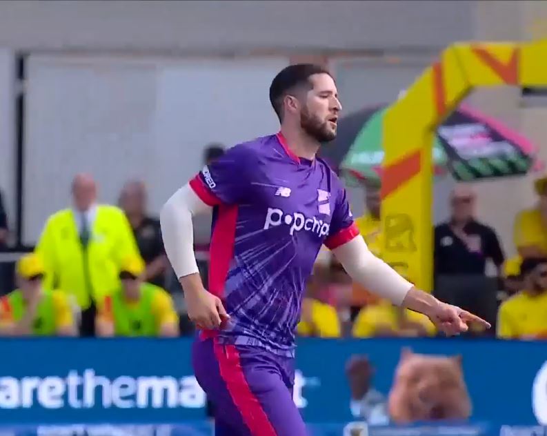 Wayne Parnell shreds Trent Rockets with 3/21