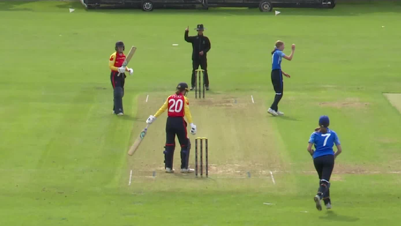 Alice Tector aims Scorchers with a lethal 3-fer