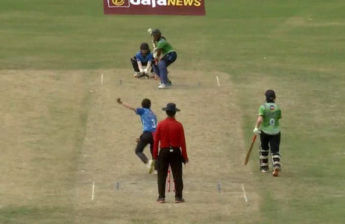 Rashmi Dey spins her web with a 3-fer