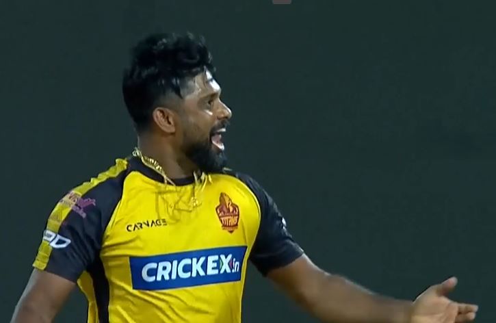 3-fer! Clinical Prasanna derails Colombo