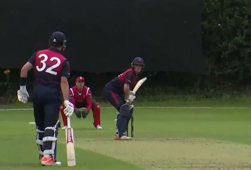 Neil Rock's splendid 102 off 73 propels Knights to 302