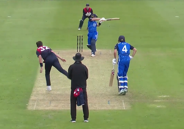 Leinster Lightning cruise past Northern Knights by 5 wickets